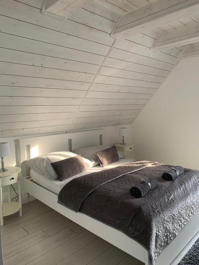 Szoloskert Vendeghaz Balatonszolos Exteriör bild